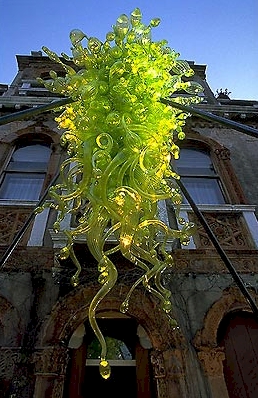 dale-chihuly-chandeliers-5.jpg