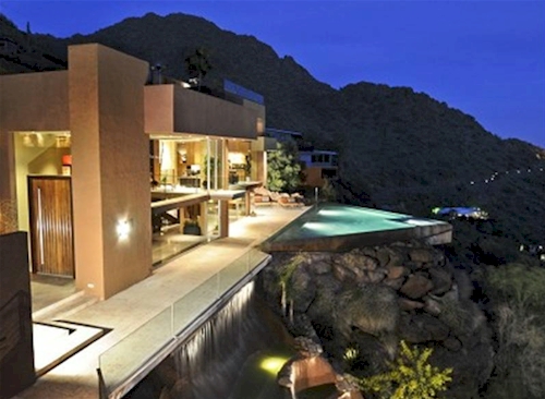 $9.4 Million Camelback Mountainside Estate in Phoenix, Arizona