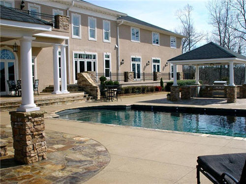 Pool and Outdoor Kitchen