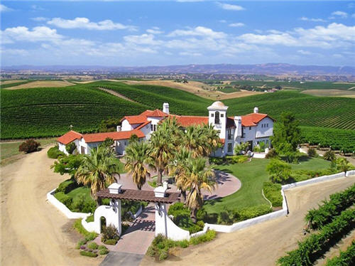 $9.9 Million 168 Acre Vineyard Estate in San Miguel, California