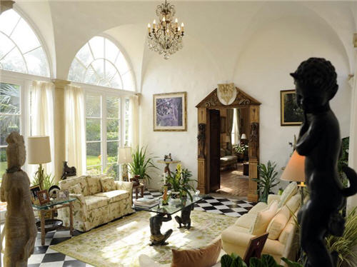 $11.9 Million Mediterranean Mansion in Palm Beach, Florida