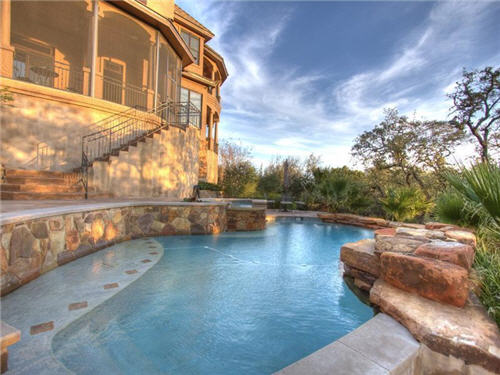 $2.2 Million Exquisite Gated Estate in Austin, Texas