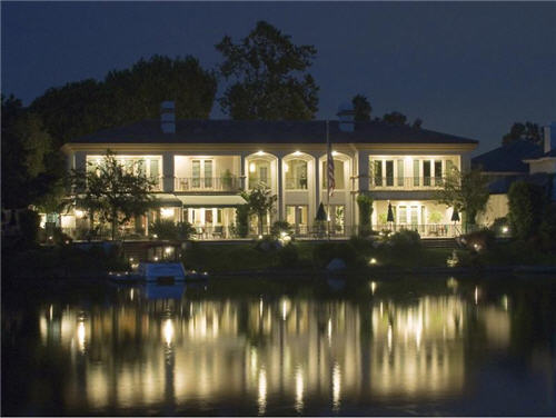 $4.9 Million Casa de Alegria in Westlake Village, California