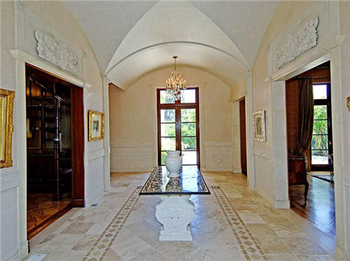 229-million-classic-mediterranean-palazzo-villa-in-los-angeles-california-5