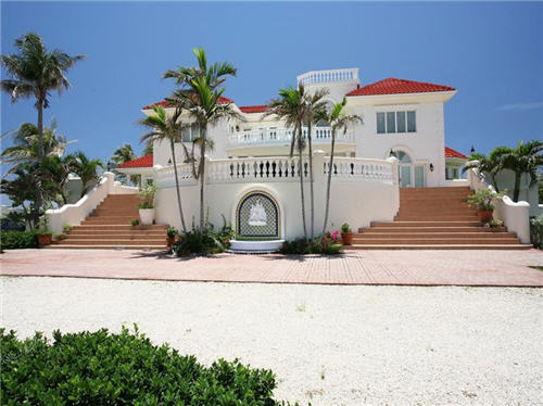 $7.9 Million Villa Del Mare in Cayman Islands 3