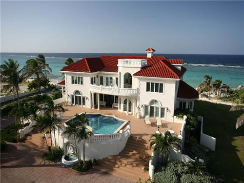 $7.9 Million Villa Del Mare in Cayman Islands
