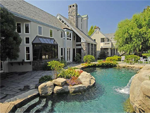 $16.5 Million Luxe Estate in Santa Monica California 10