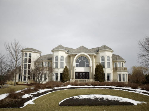 $3.75 Million Lavish Estate in Wadsworth Illinois
