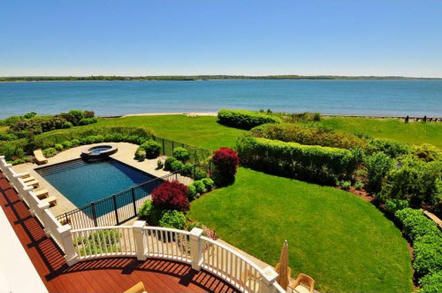 $4.3 Million Estate Combines Classic New England Elegance and Modern Appeal in Rhode Island 6