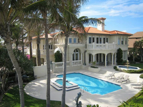 $8.4 Million Oceanfront Mediterranean Mansion in Palm Beach Florida