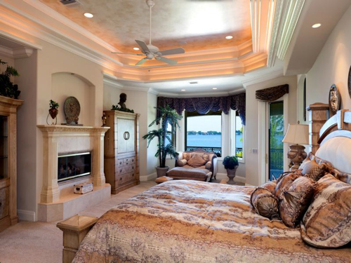 $7.9 Million Gated Waterfront Mansion in Sarasota Florida 13