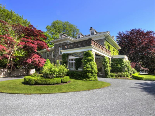 Elegantly Understated Stone Villa in Newport Rhode Island 14