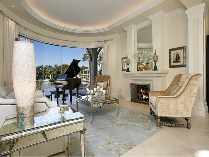 ... of the Day: 5.1 Million Elegant European Mansion in Naples, Florida