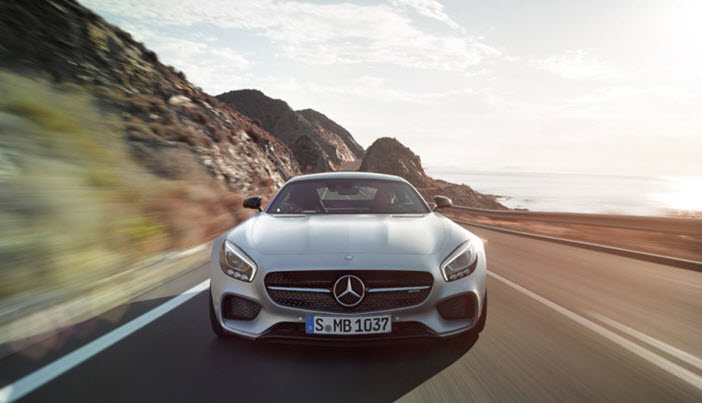 Mercedes-AMG-GT-Driving-Front