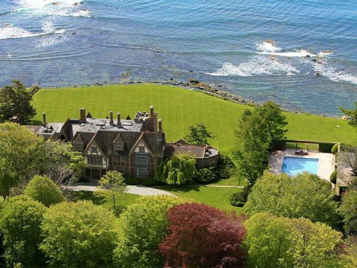 $16.9 Million Historic Oceanfront Estate in Newport Rhode Island
