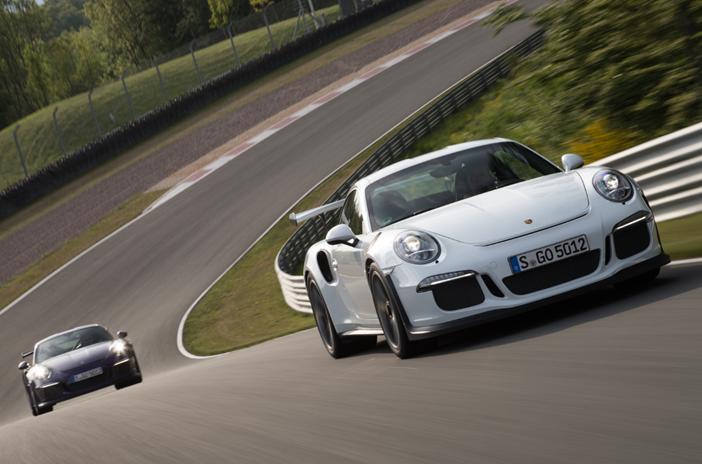 Porsche-911-GT3-RS-Track-Pair