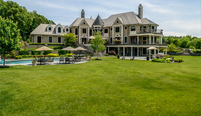 $14.5 Million Hilltop Colonial Mansion in New York 14