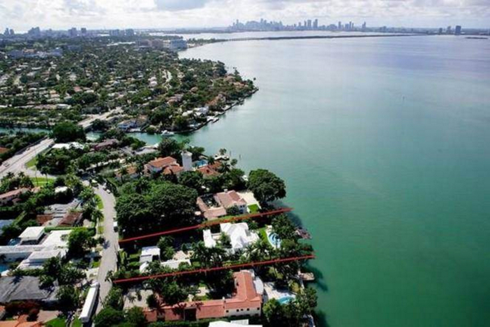 $33 Million Prestigious Waterfront Estate in Miami Florida 19