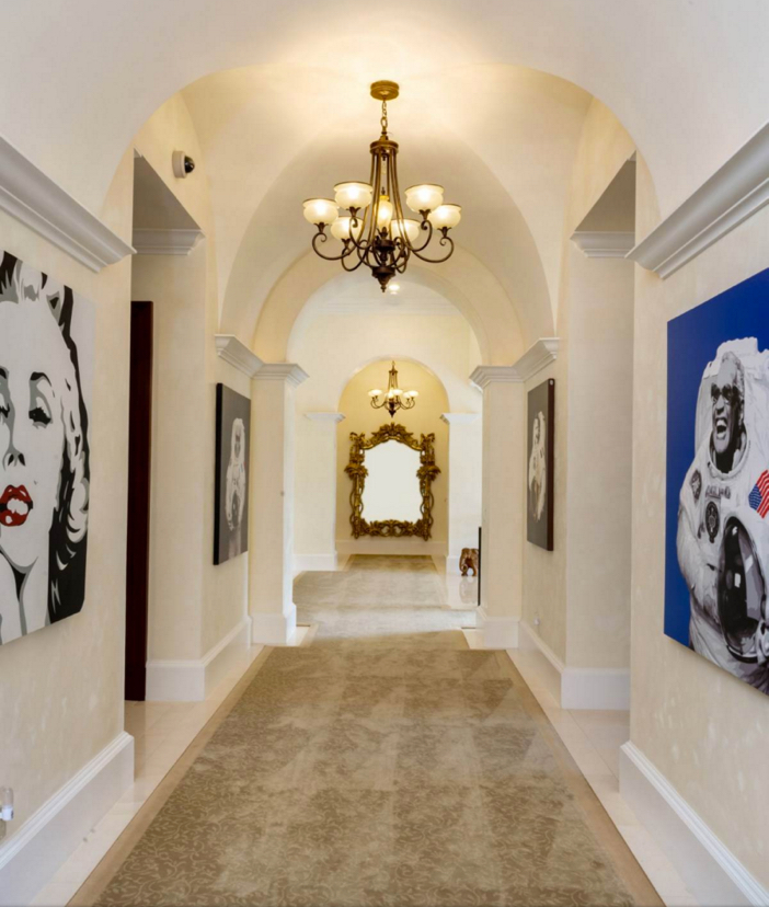$35 Million Private and Gated Italian Villa in Beverly Hills California 18