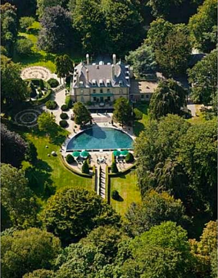 $4.9 Million Gated French Manor in Newport Rhode Island