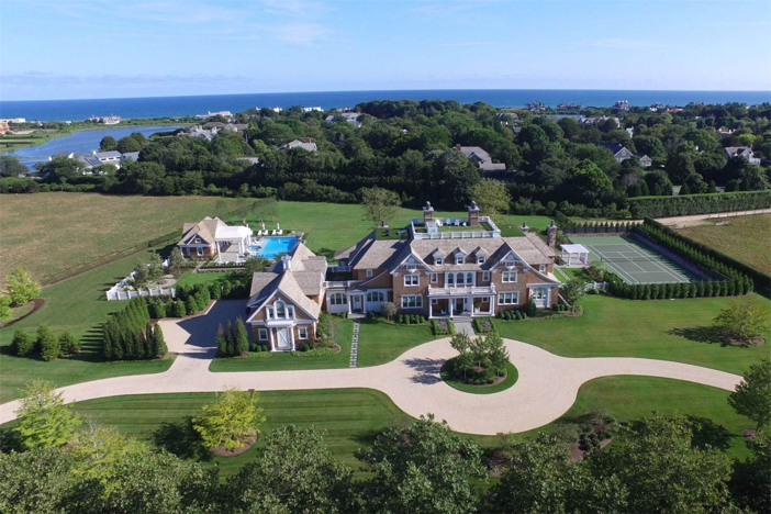$45 Million Twin Peaks Country Mansion in New York