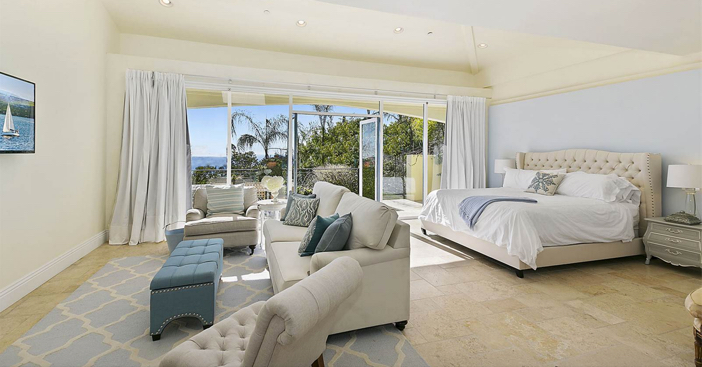 $12.8 Million Maison De Provence Estate in Laguna Beach California 17