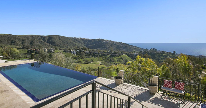 $12.8 Million Maison De Provence Estate in Laguna Beach California 19
