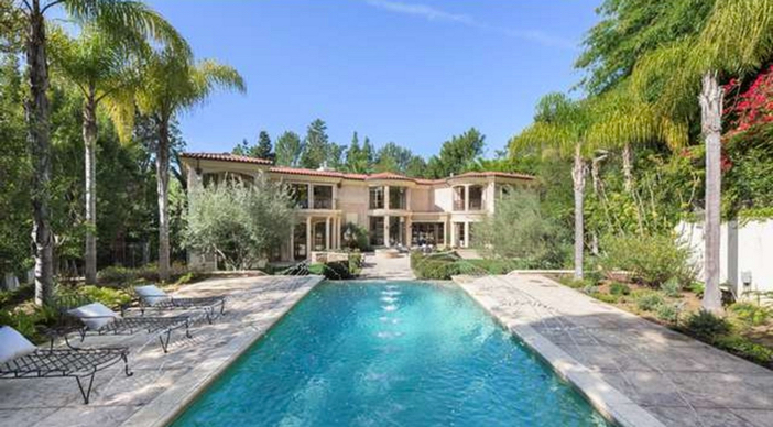 $12.9 Million Tuscan Mediterranean Villa in Beverly Hills 19