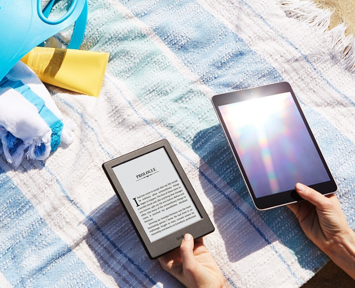 Amazon-Kindle-Read-Outside-Glare