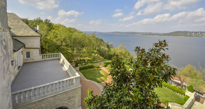 $19.9 Million Commander's Point English Manor in Austin Texas 23