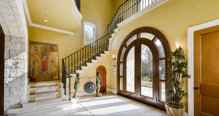 $19.9 Million Commander's Point English Manor in Austin Texas 9