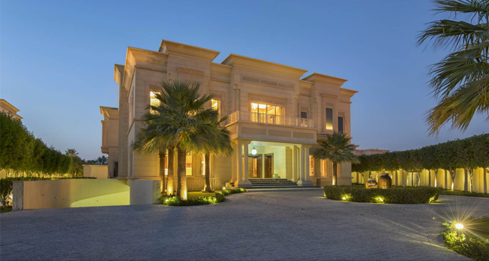 $50 Million Majestic Golf Course Mansion in Dubai 12