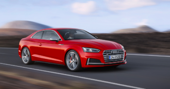 2017-Audi-S5-Coupe-Driving