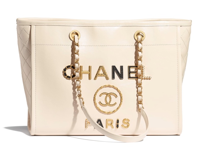 Impossible-to-Find Chanel Handbags Are House of Carver's Stock-in-Trade -  1stDibs Introspective